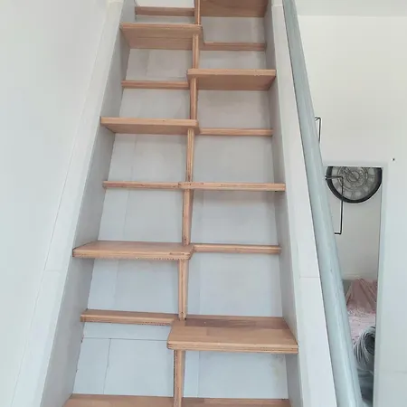 Warm Studio En Duplex Proche Paris Et Disney Neuilly-Plaisance